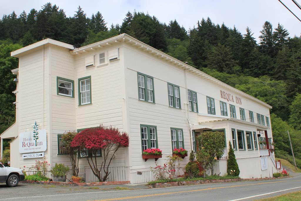 The Historic Requa Inn Klamath Exterior photo