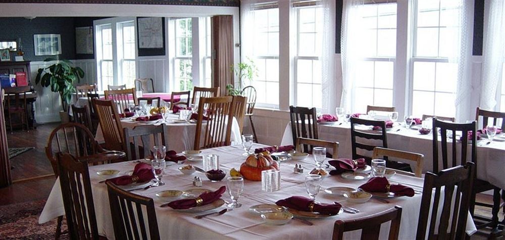 The Historic Requa Inn Klamath Exterior photo